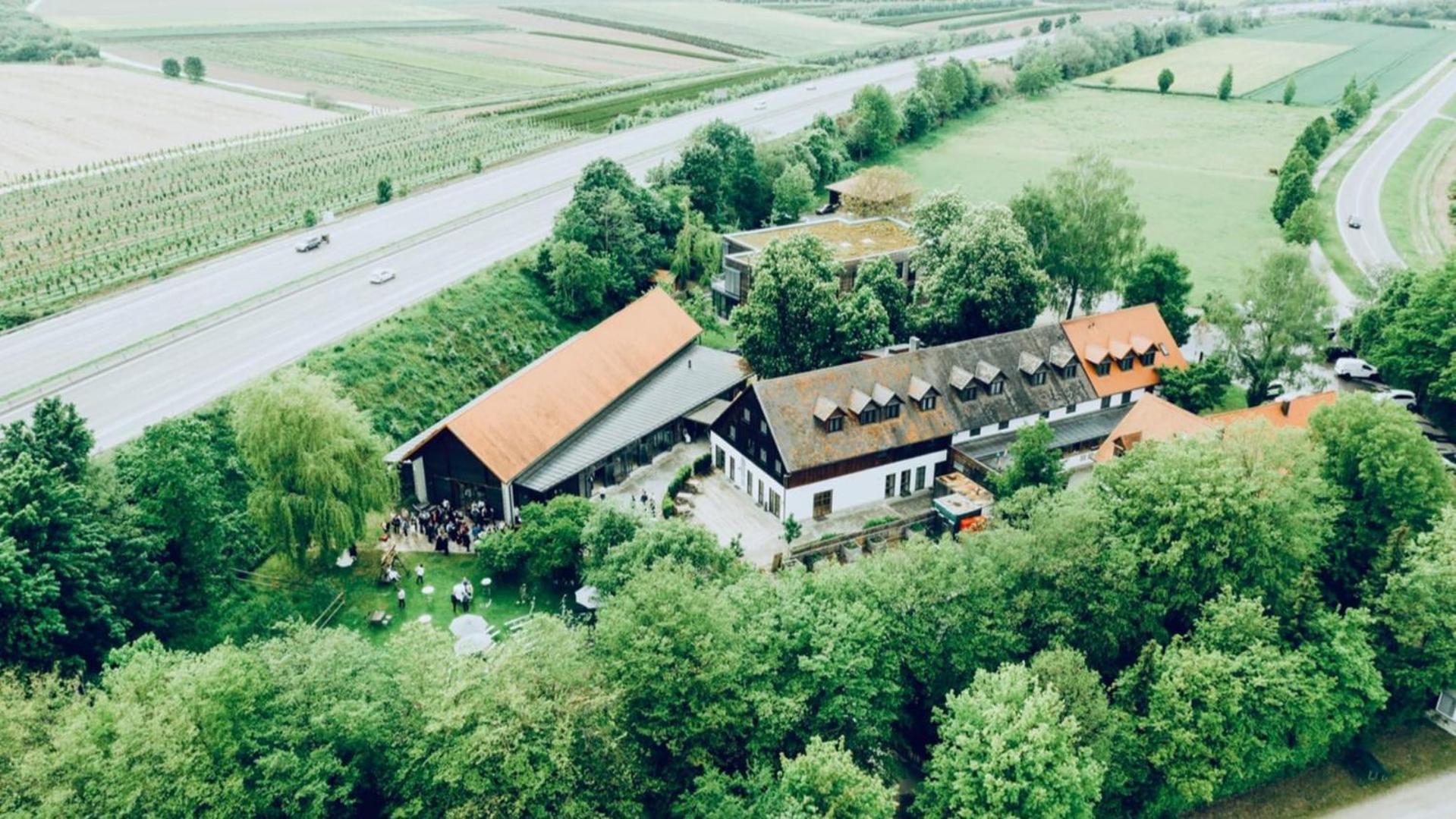 Hotel Waldvogel Лайпгайм Екстер'єр фото